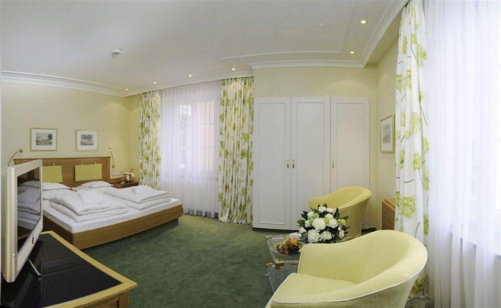 Hotel Reutemann-Seegarten ลินเดา ภายนอก รูปภาพ