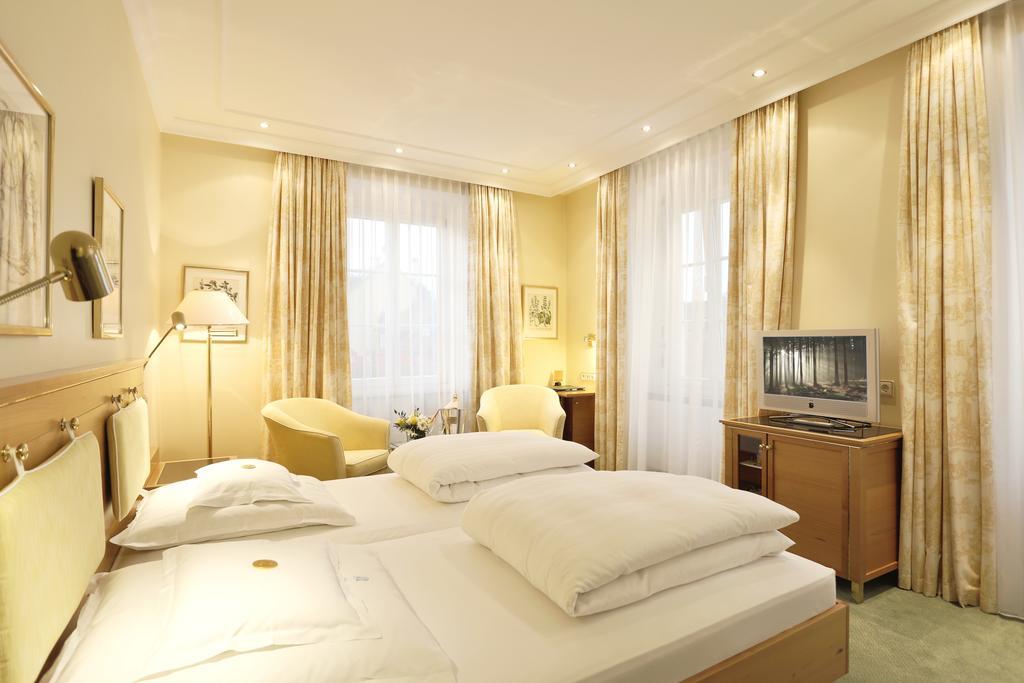 Hotel Reutemann-Seegarten ลินเดา ภายนอก รูปภาพ
