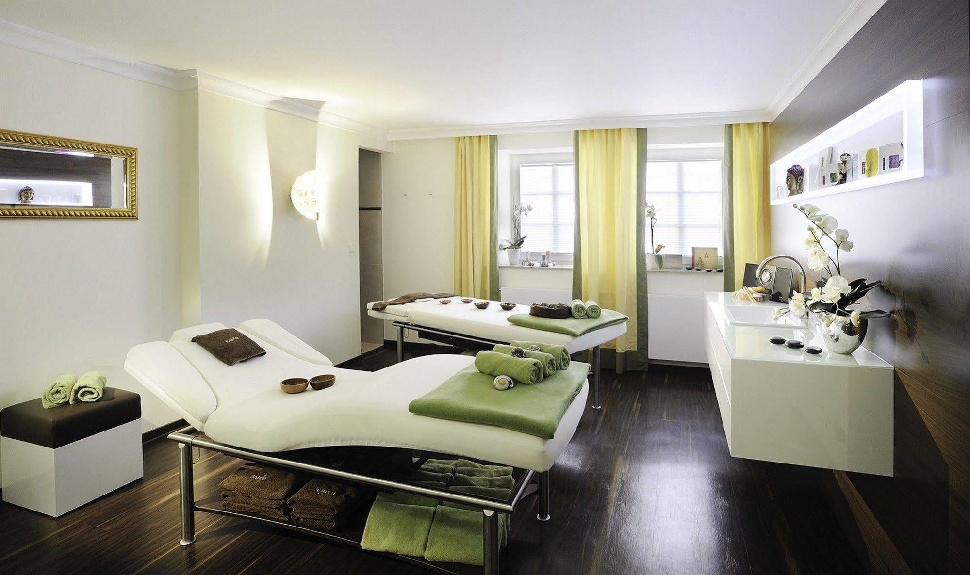 Hotel Reutemann-Seegarten ลินเดา ภายนอก รูปภาพ