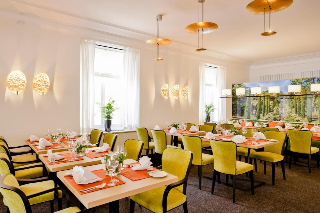 Hotel Reutemann-Seegarten ลินเดา ภายนอก รูปภาพ